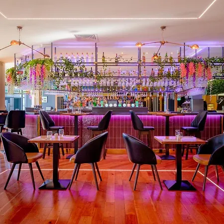 호텔 Claregalway Hotel