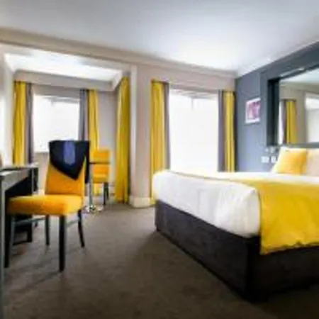 호텔 Claregalway Hotel 클레어갈웨이