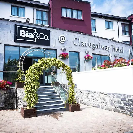 Claregalway Hotel 4*