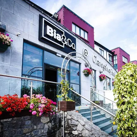 Claregalway Hotel 호텔 4*